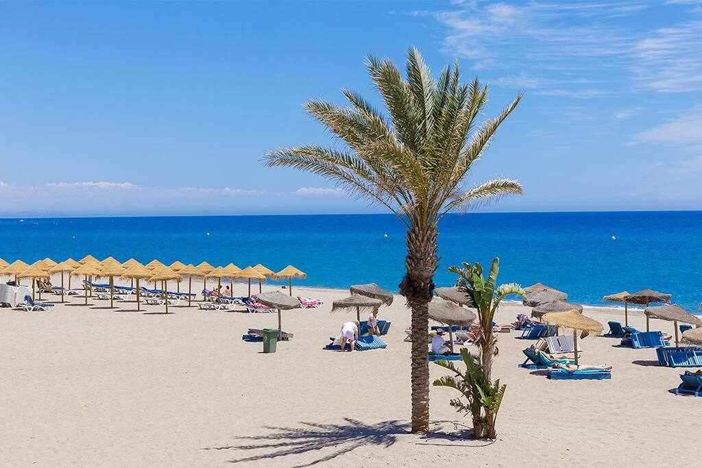 El Cantal CCXI: Apartamento en alquiler en Mojácar, Almería