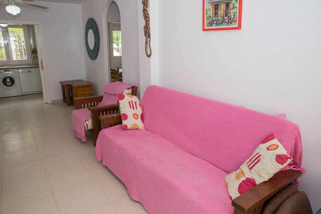 Oasis del Mar I (IV), 2 minute walk to the beach: Apartment for Rent in Mojácar, Almería