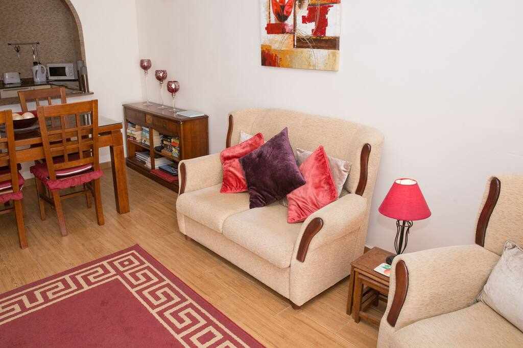 Los Llanos III: Apartment for Rent in Mojácar, Almería