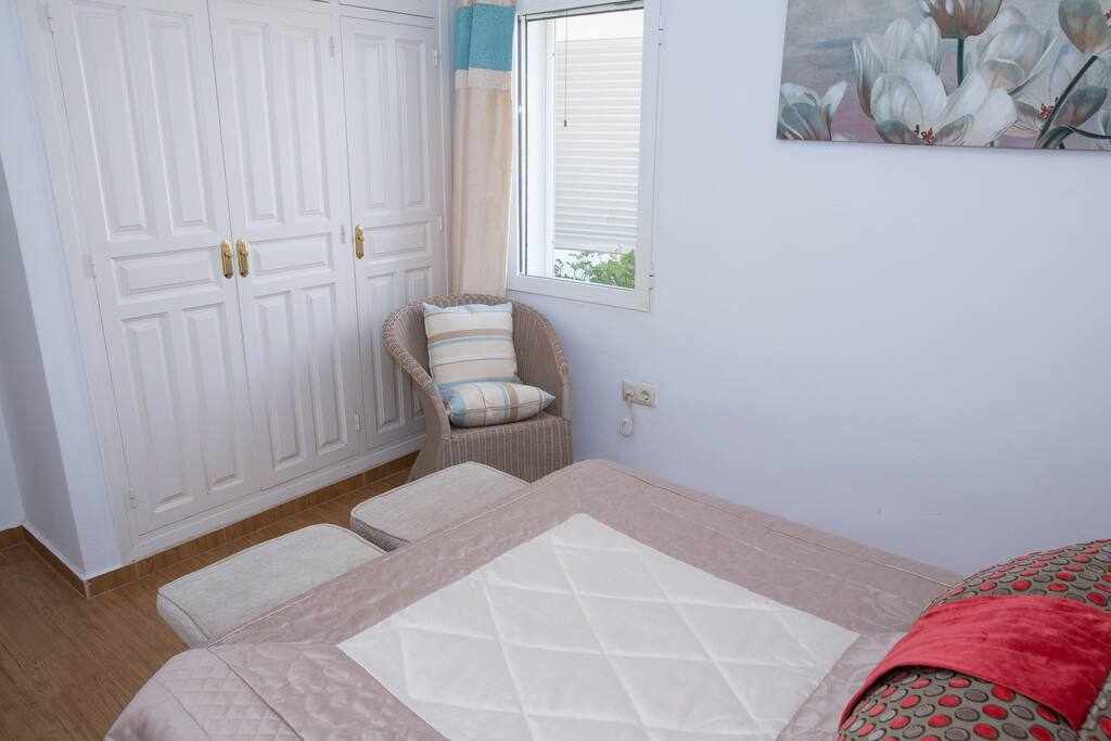 Los Llanos III: Apartment for Rent in Mojácar, Almería