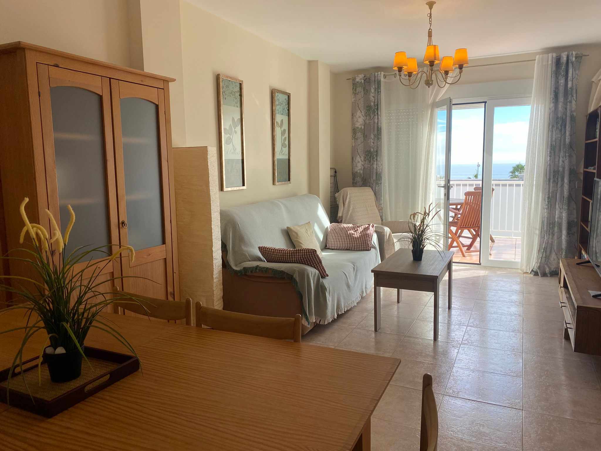 Beautiful apartment located close to bars/shops: Apartment for Rent in Mojácar, Almería