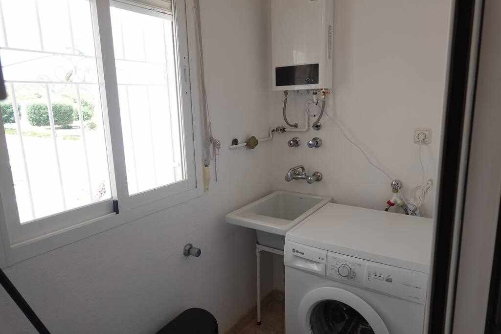 Hermoso aparatmento ubicado cerca de bares/tiendas: Apartamento en alquiler en Mojácar, Almería