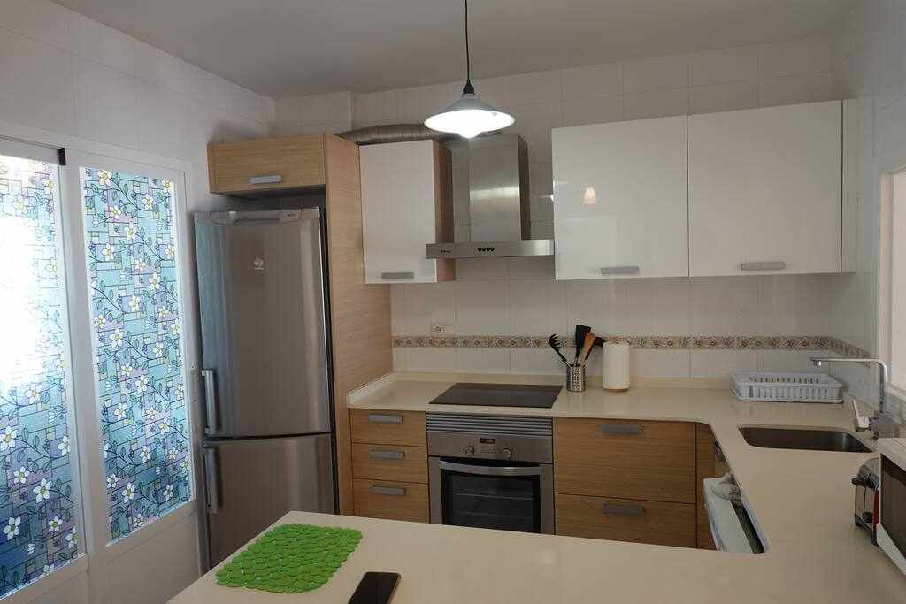 Hermoso aparatmento ubicado cerca de bares/tiendas: Apartamento en alquiler en Mojácar, Almería