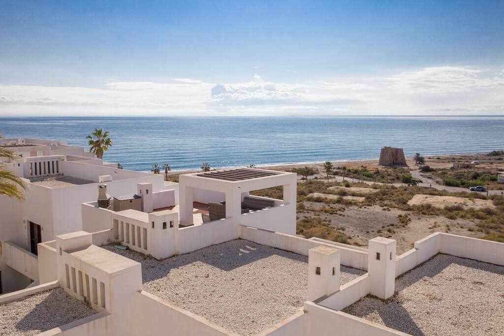 Macenas  VII, Lovely 2/3 Bedroom: Apartment for Rent in Mojácar, Almería