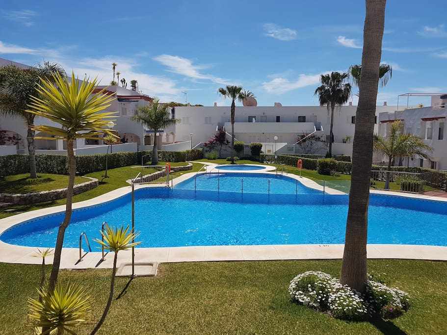 Oasis del Mar I (XXXIII): Apartment for Rent in Mojácar, Almería