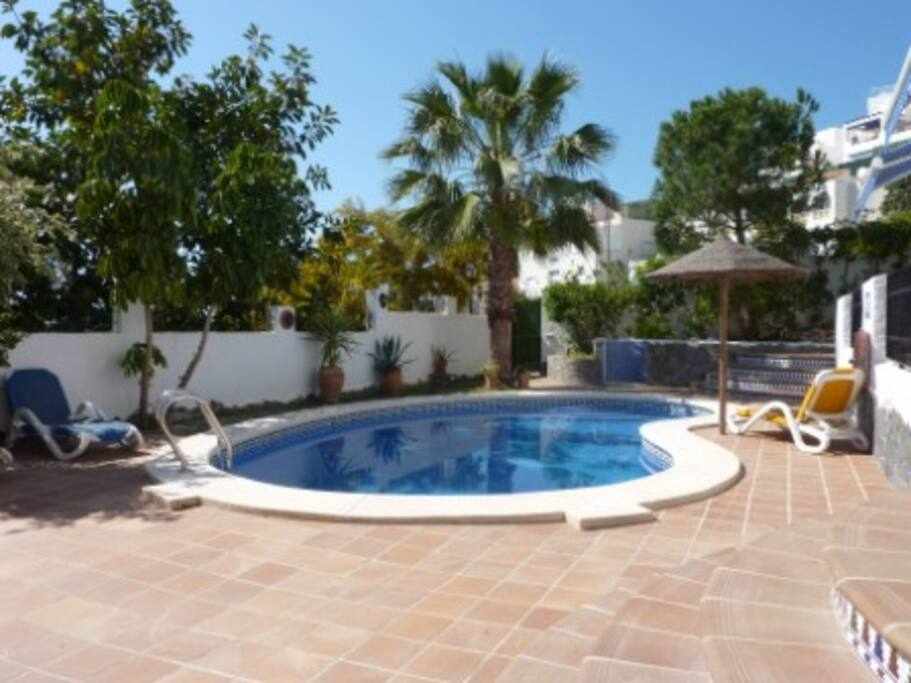 Ideal villa for a quiet and relaxing holiday: Villa for Rent in Mojácar, Almería