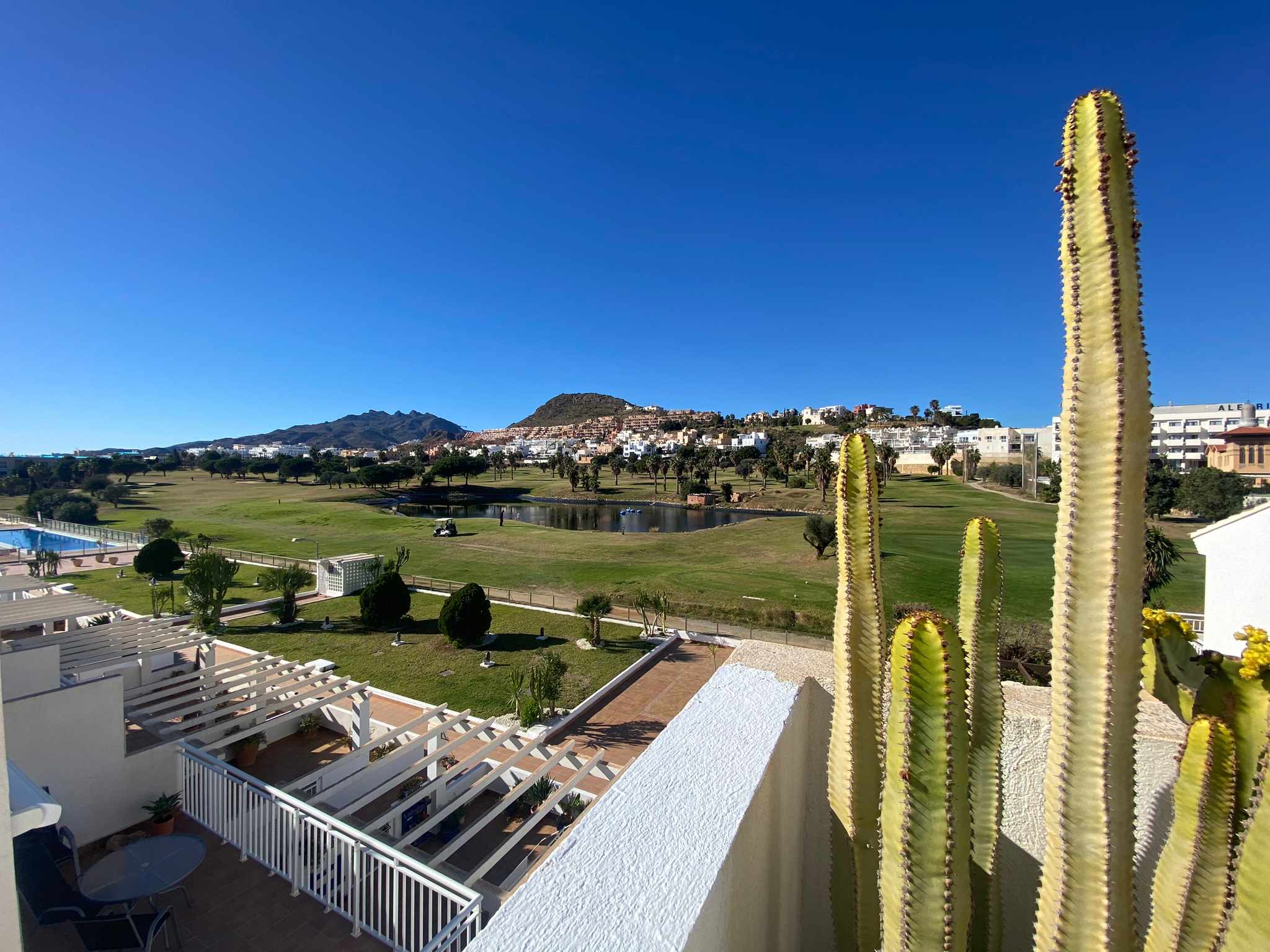 3 bedroom apartment, close to the golf course