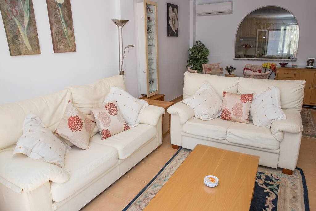 Casa Capellania: Apartment for Rent in Mojácar, Almería