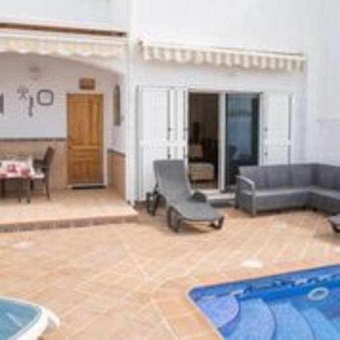 Preciosa casa adosada con piscina privada: Apartamento en alquiler en Mojácar, Almería