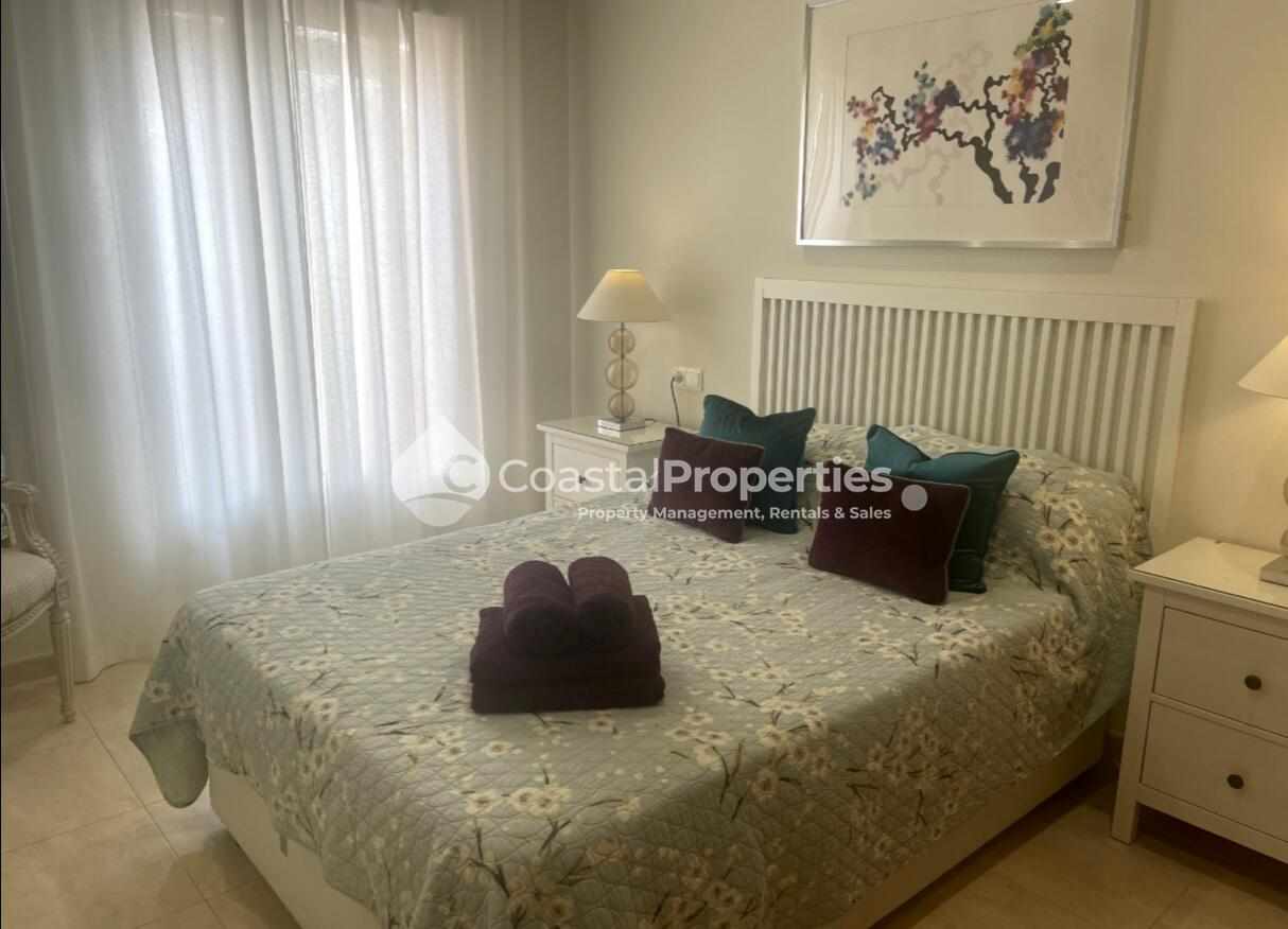 Al Andalus I, 2 Bed , 2 Bath, Communal Pool.: Apartment for Rent in Vera, Almería