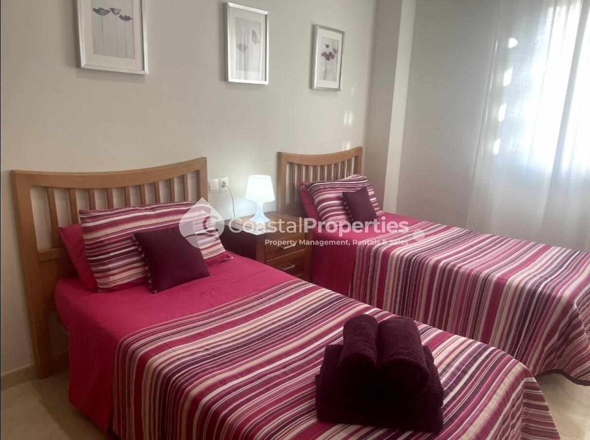 Al Andalus I, 2 Bed , 2 Bath, Communal Pool.: Apartment for Rent in Vera, Almería