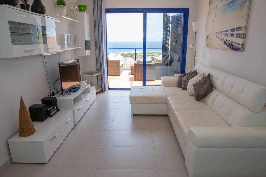 Encantador y moderno apartamento de un dormitorio: Apartamento en alquiler en Mojácar, Almería