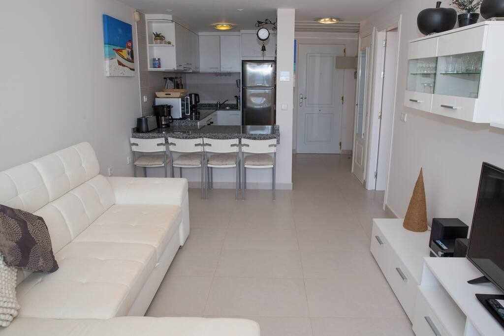 Encantador y moderno apartamento de un dormitorio: Apartamento en alquiler en Mojácar, Almería