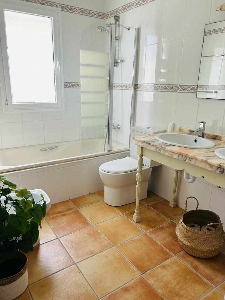 Casa Carrie - Ideal for families: Villa for Rent in Mojácar, Almería