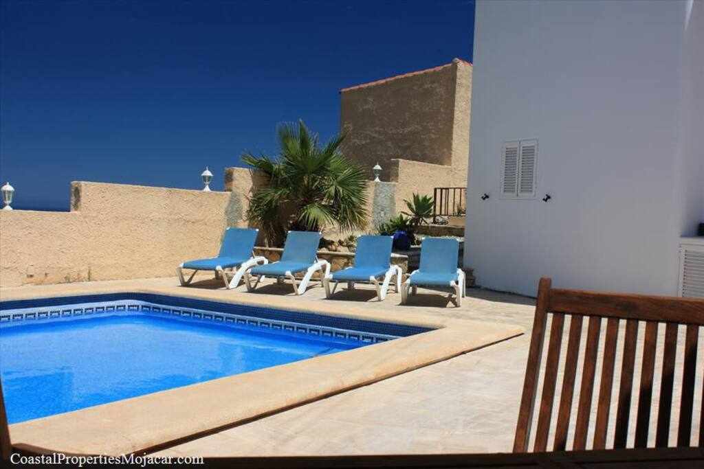 Casa Lana - Apartment with private pool: Apartment for Rent in Mojácar, Almería