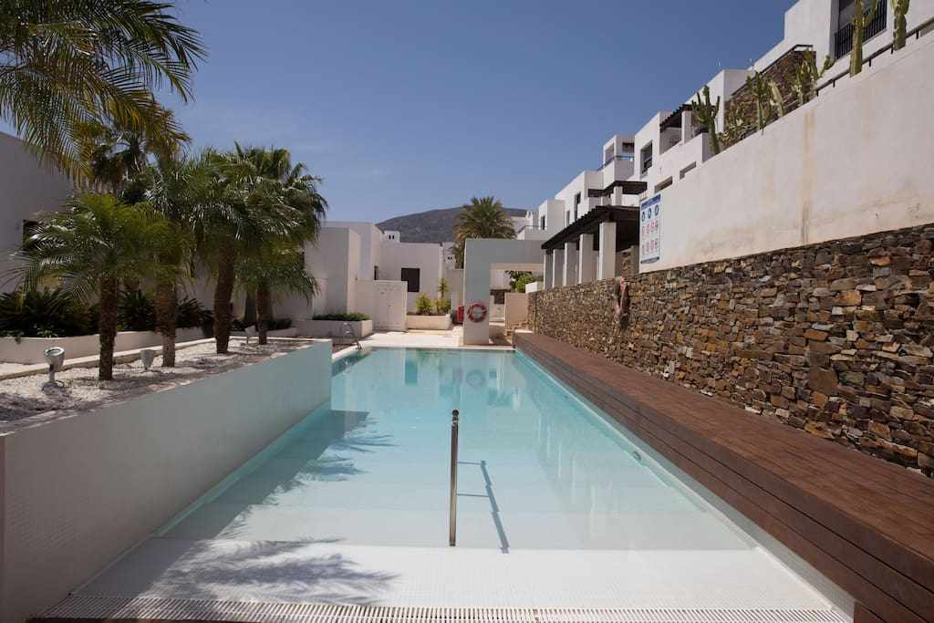 Apartment located in the luxurious Macenas complex: Apartment for Rent in Mojácar, Almería