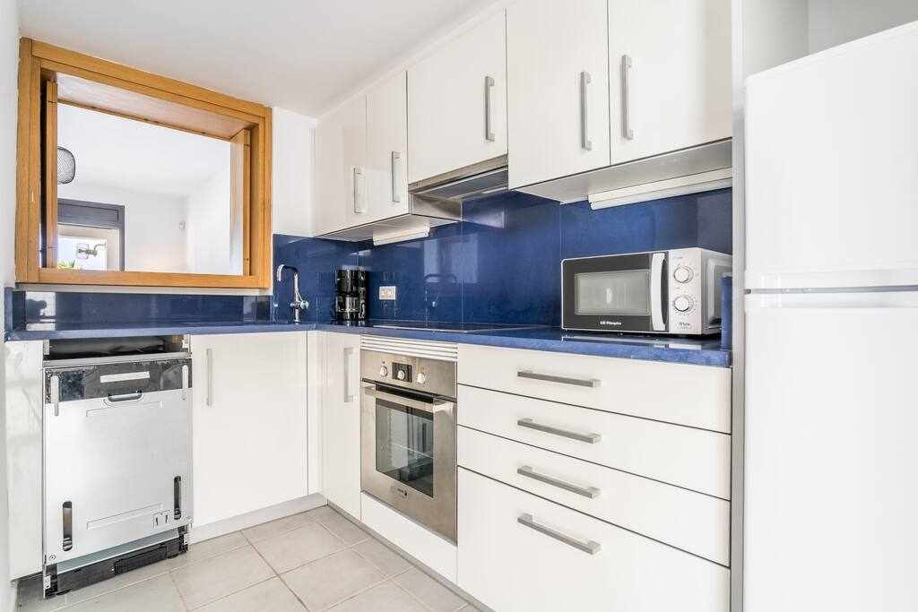 Macenas,  XX: Apartment for Rent in Mojácar, Almería