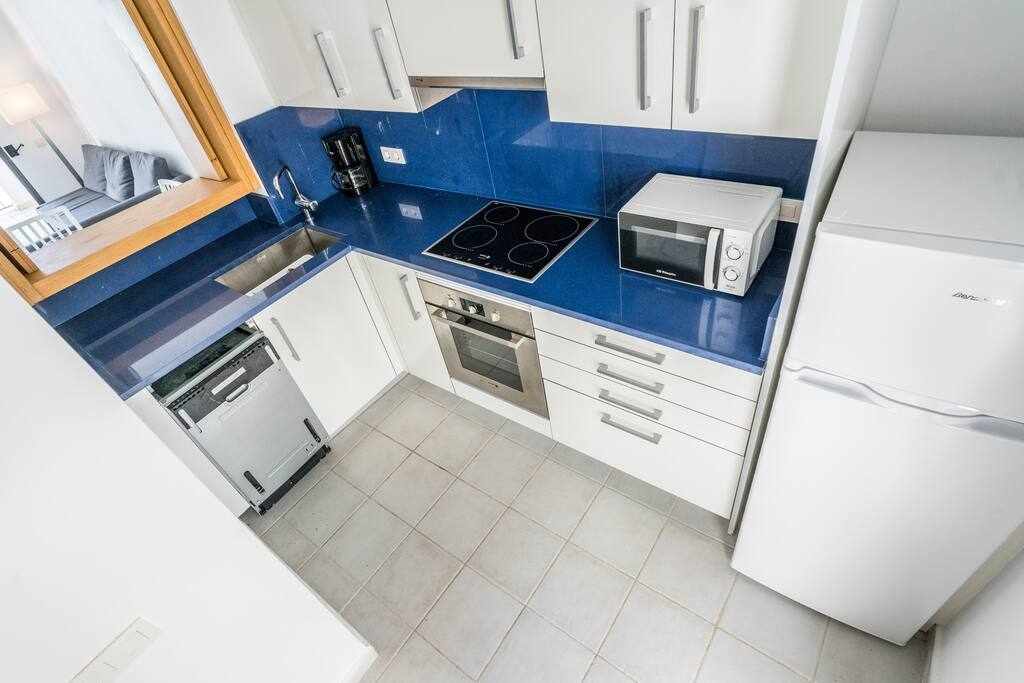 Macenas,  XX: Apartment for Rent in Mojácar, Almería