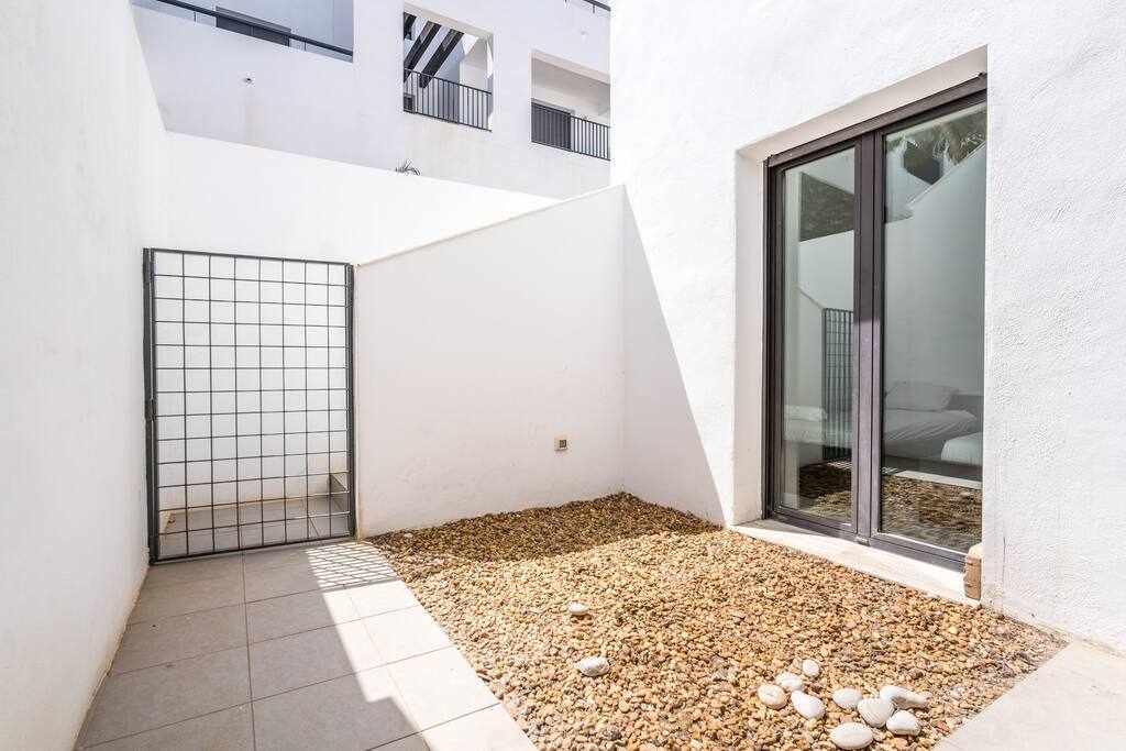 Macenas,  XX: Apartment for Rent in Mojácar, Almería