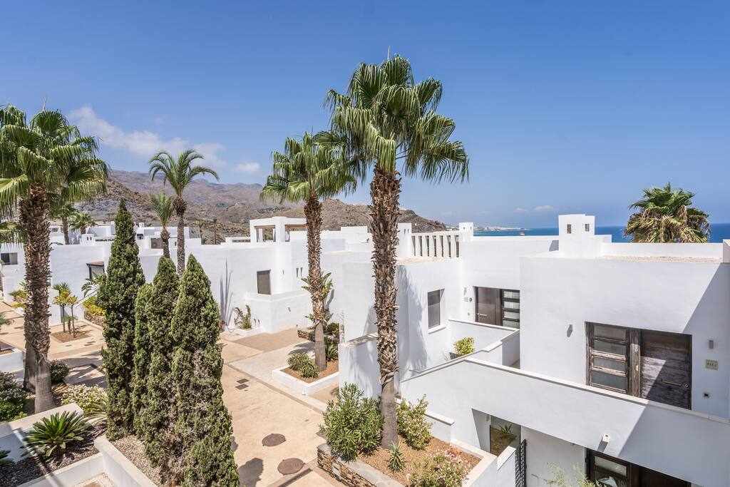 Macenas,  XX: Apartment for Rent in Mojácar, Almería