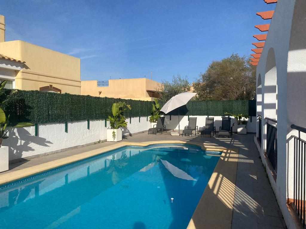 Villa Jolene 3 bedroom villa and private pool: Villa for Rent in Turre, Almería