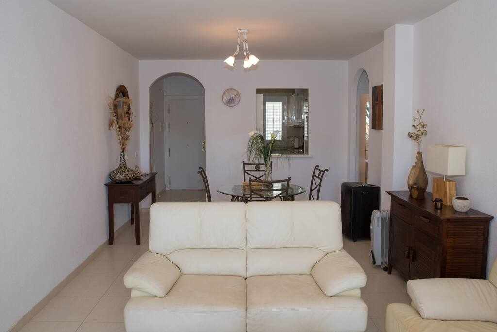 Cozy apartment with large sunny terrace: Apartment for Rent in Mojácar, Almería