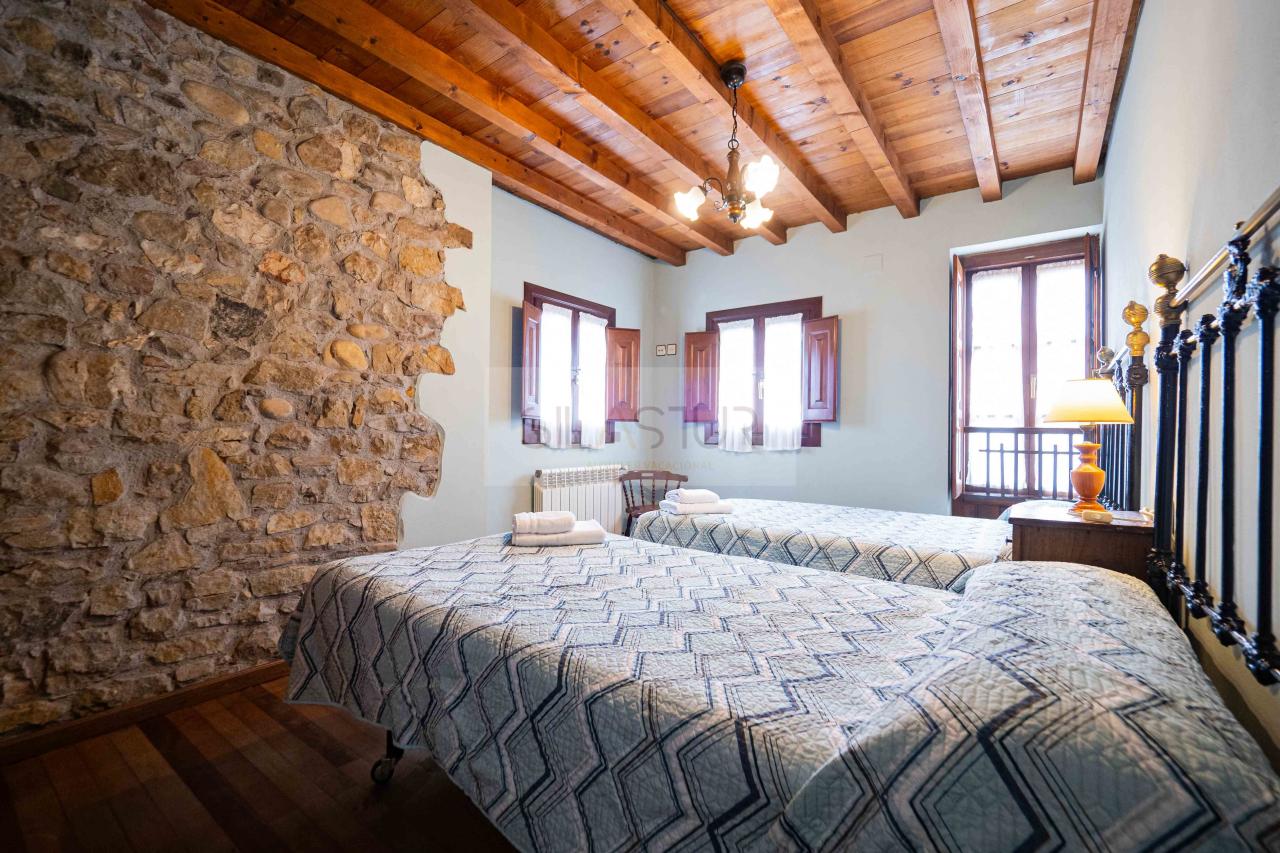 La Casona De Pravia II