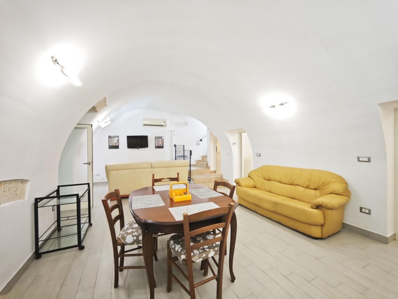 Tavernetta Cavour 5