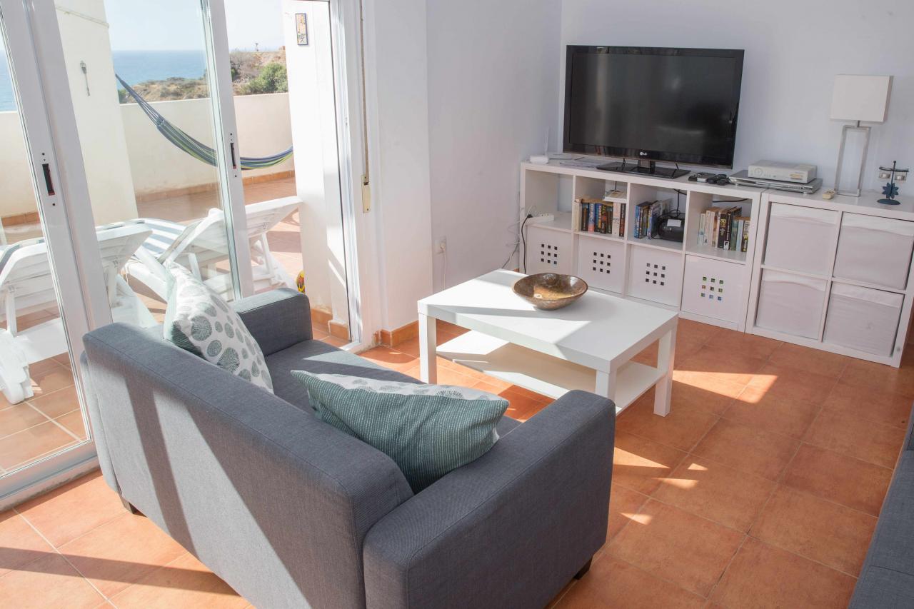 Atalayones Penthouse: Apartment for Rent in Mojácar, Almería
