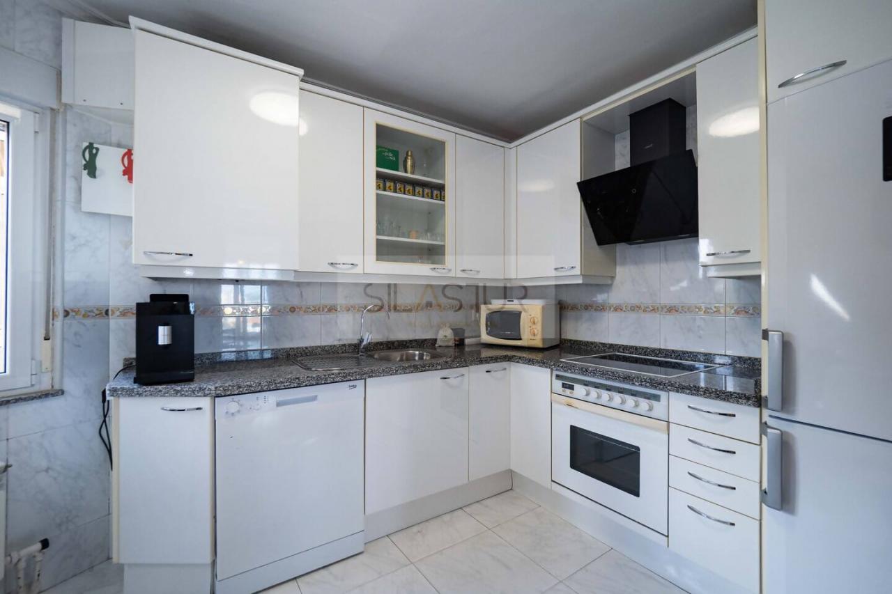 Las Anclas
