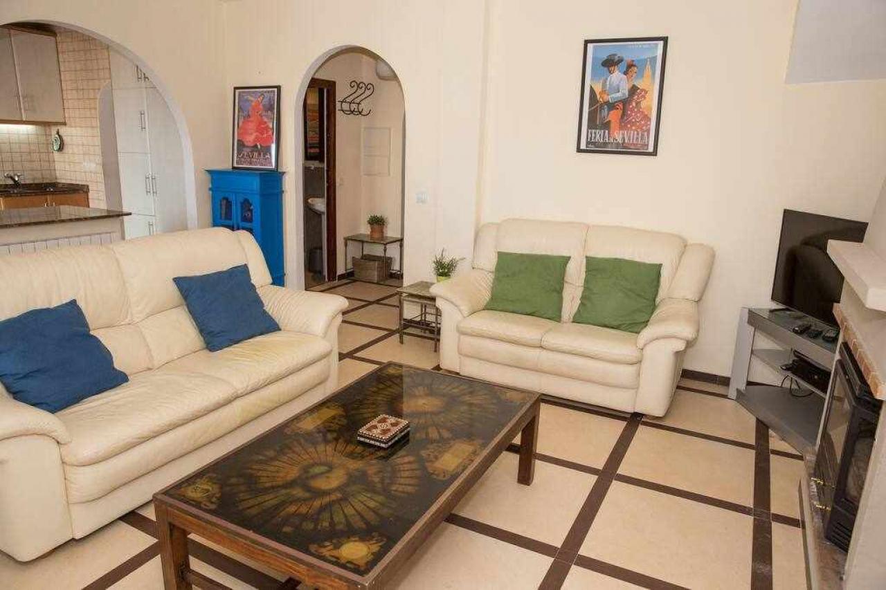Villa Arizona, 4 Bedrooms, small private pool: Villa for Rent in Mojácar, Almería