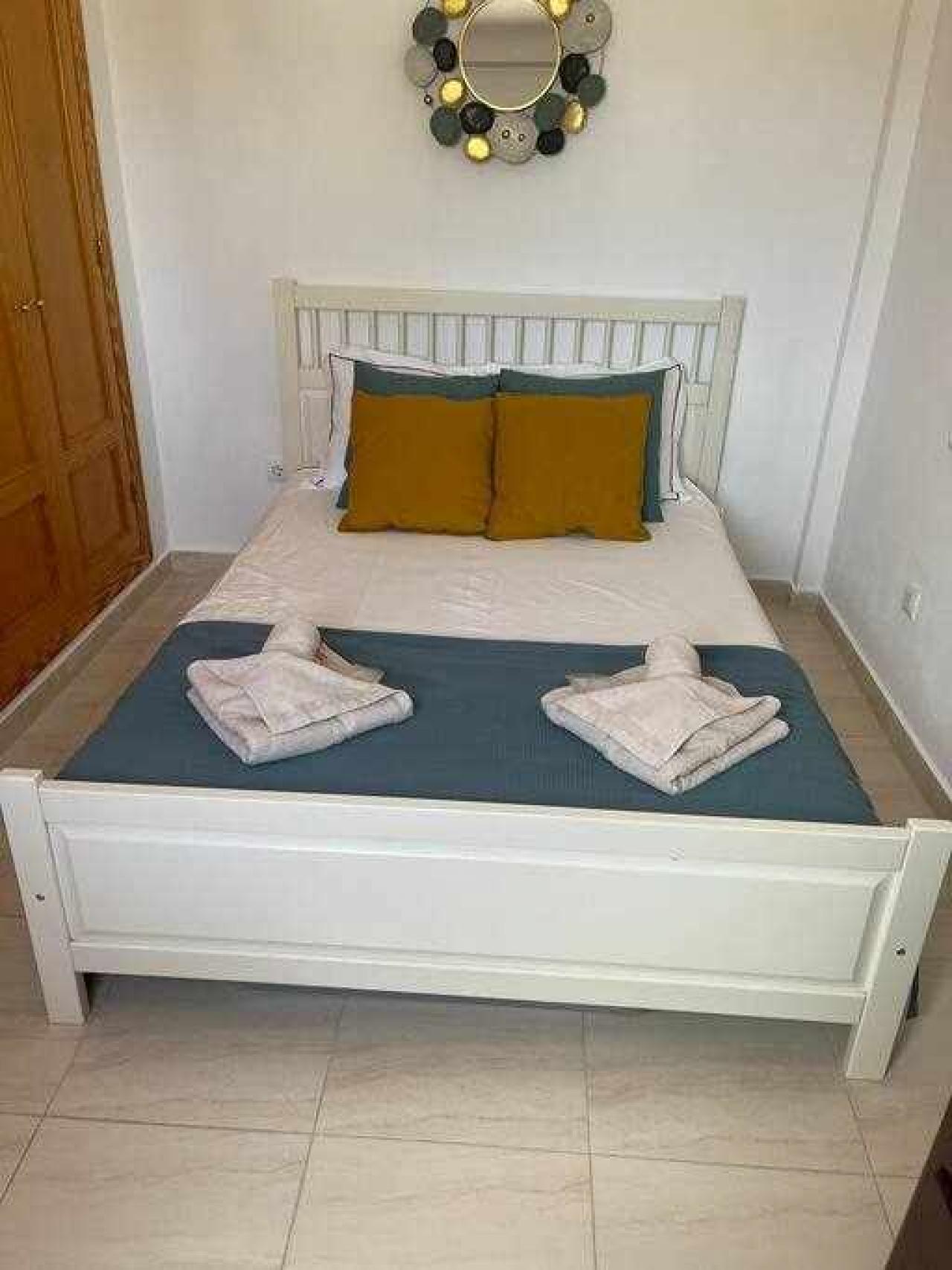 Villa Jolene 3 bedroom villa and private pool: Villa for Rent in Turre, Almería