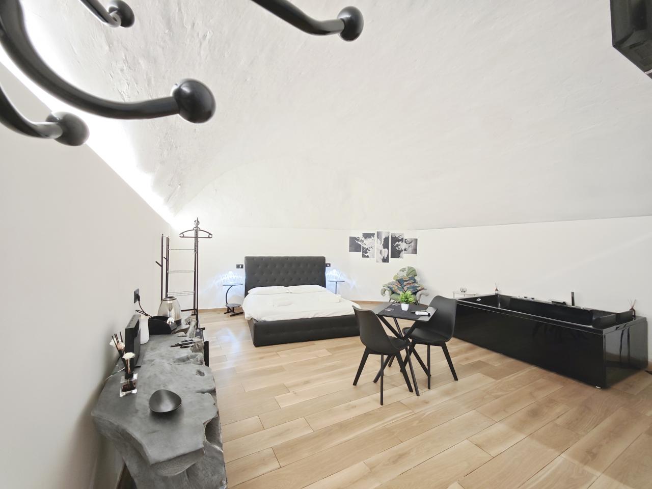 Basilica Suite 2