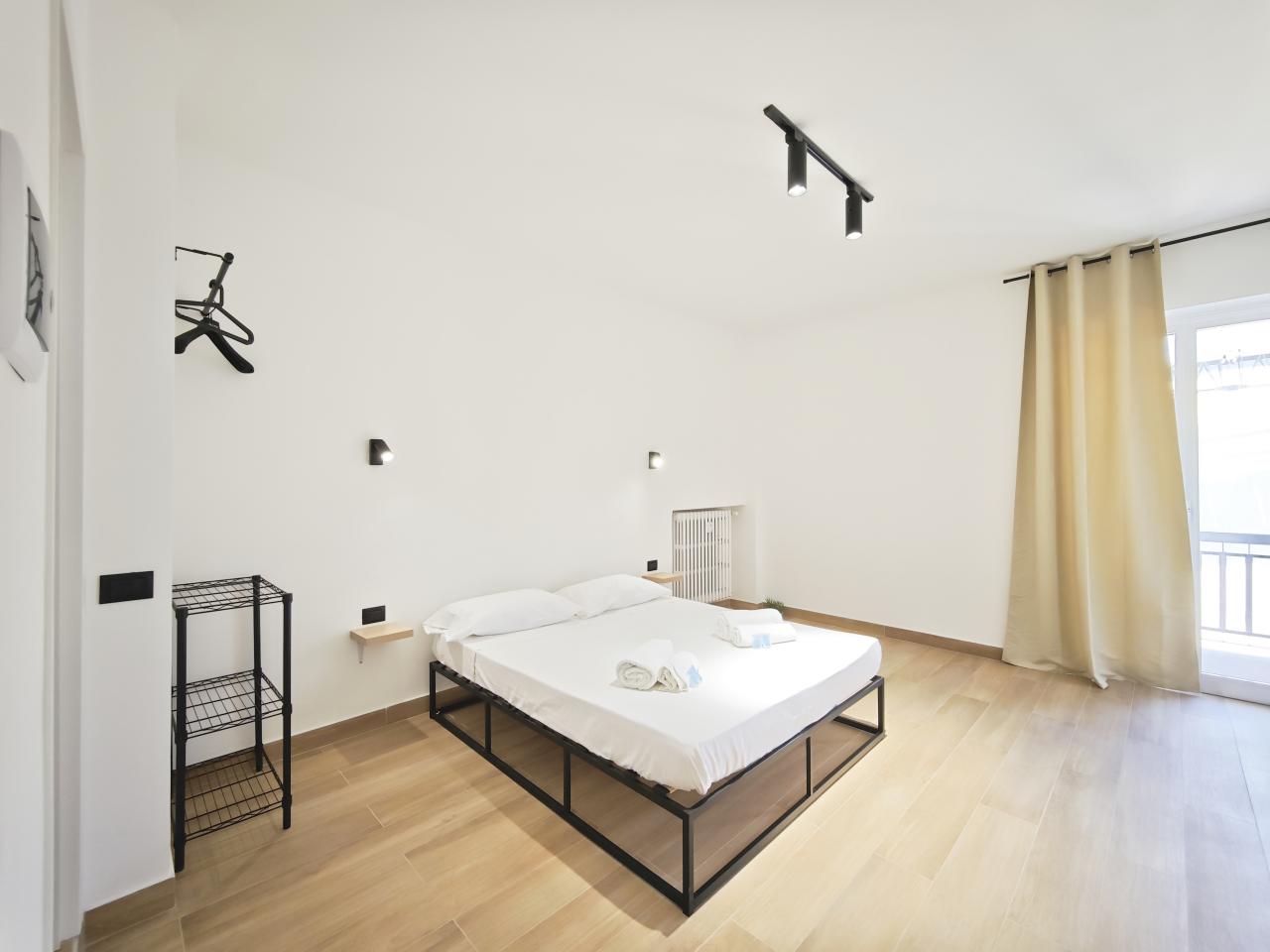 Suite 2 1