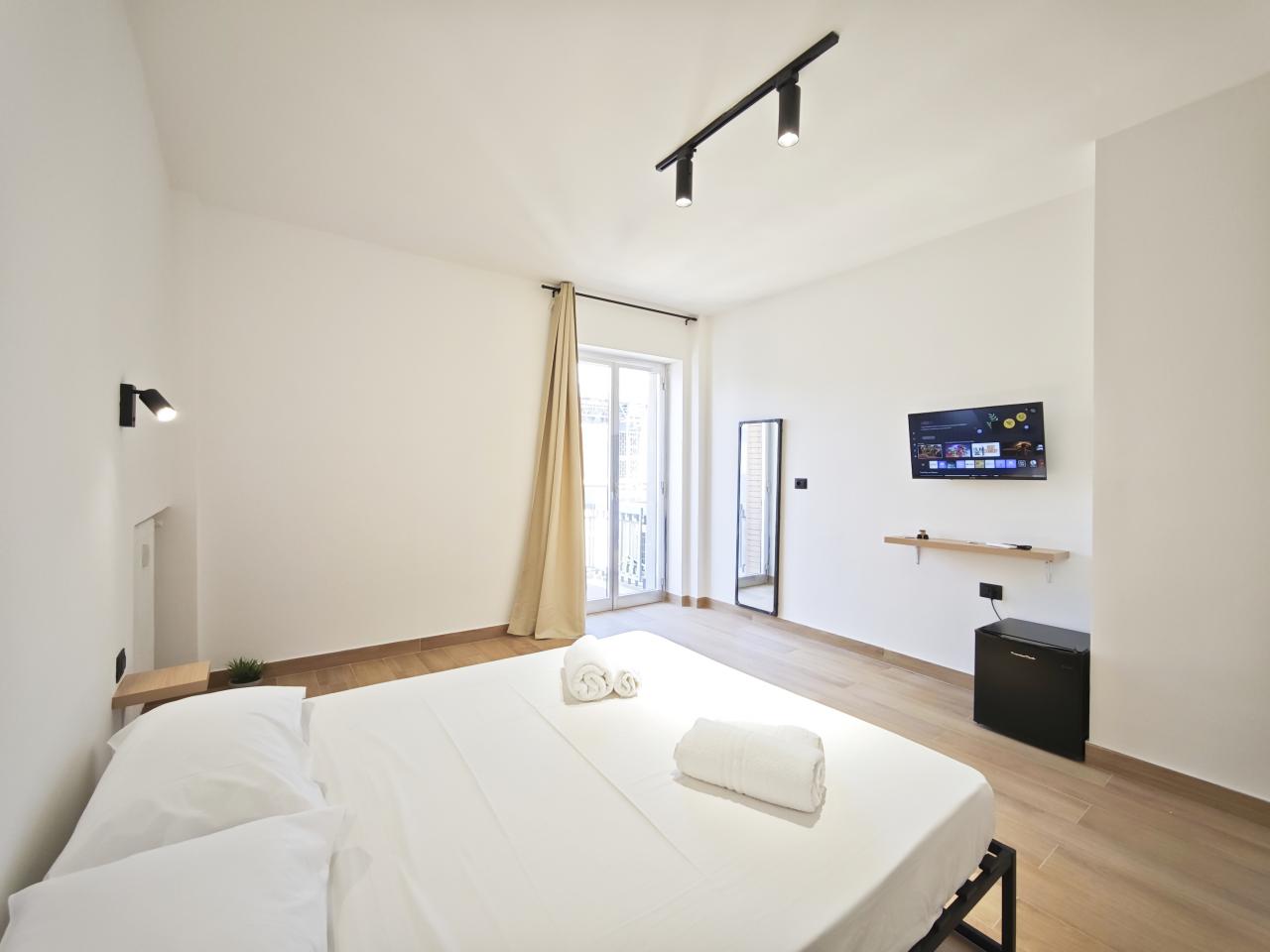 Suite 2 2