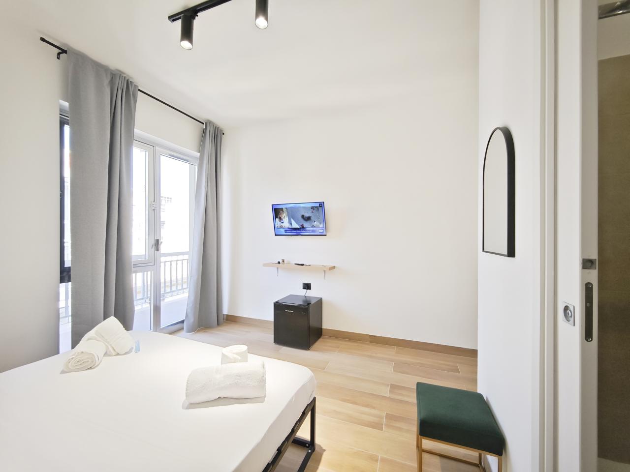 Suite 3 3