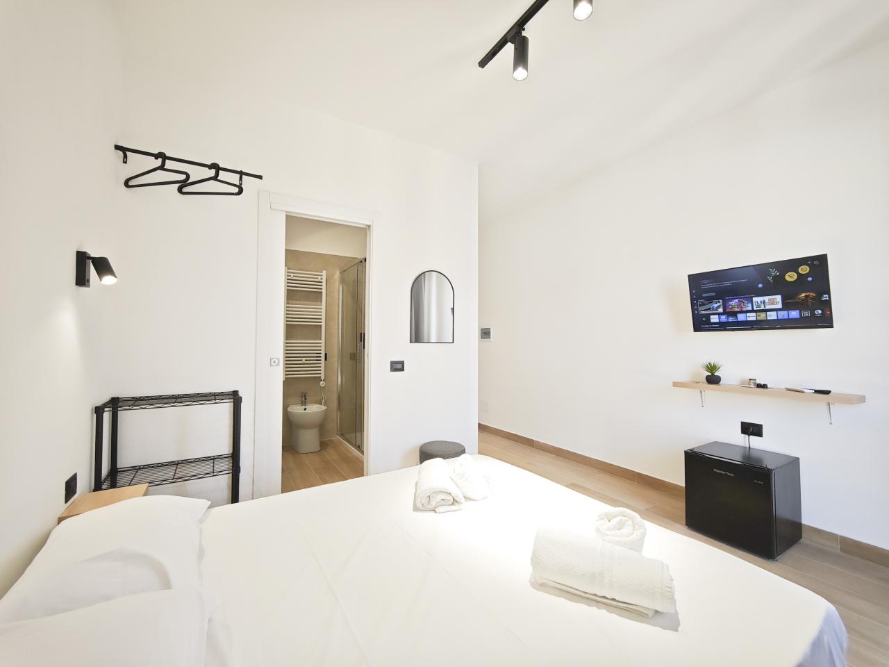 Suite 4 2