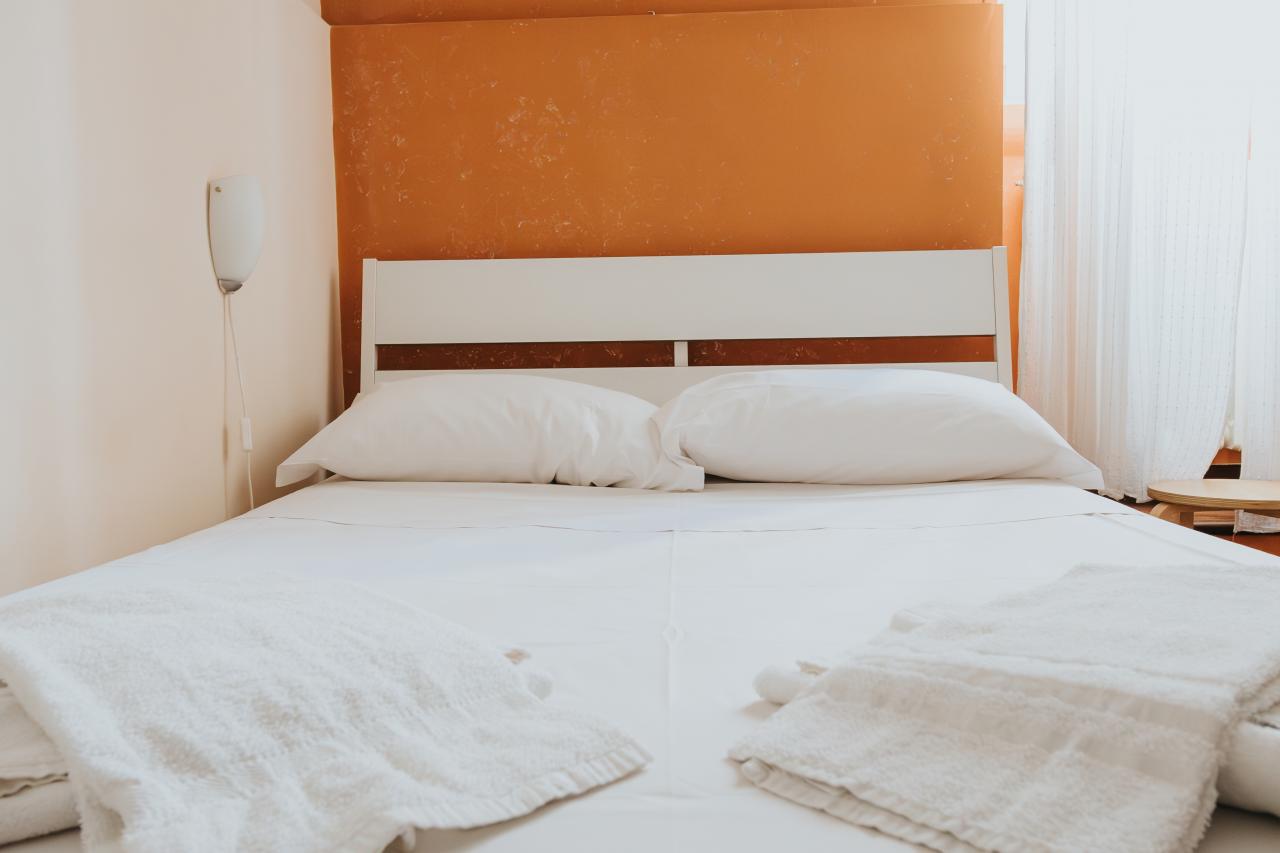 Tangerine 2