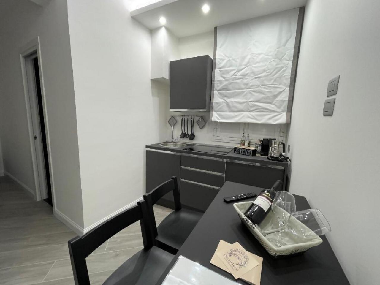 Black Room 4